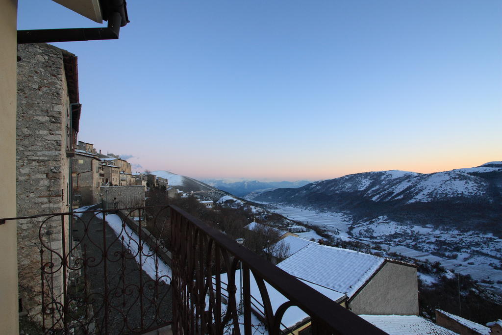 Hotel La Candeletta Santo Stefano Di Sessanio Habitación foto
