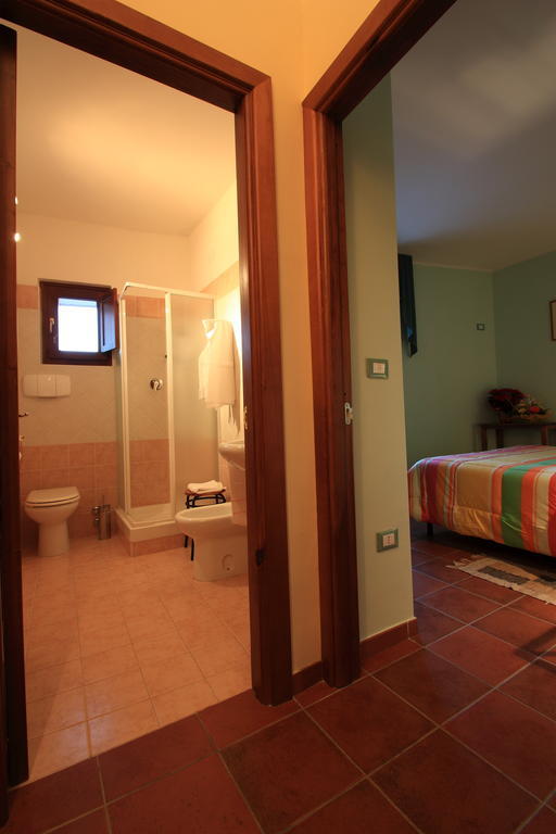 Hotel La Candeletta Santo Stefano Di Sessanio Habitación foto